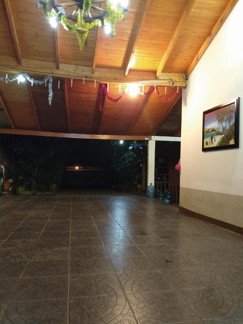 Alojamiento En Cataratas Daniel Oviedo Puerto Iguazú Buitenkant foto